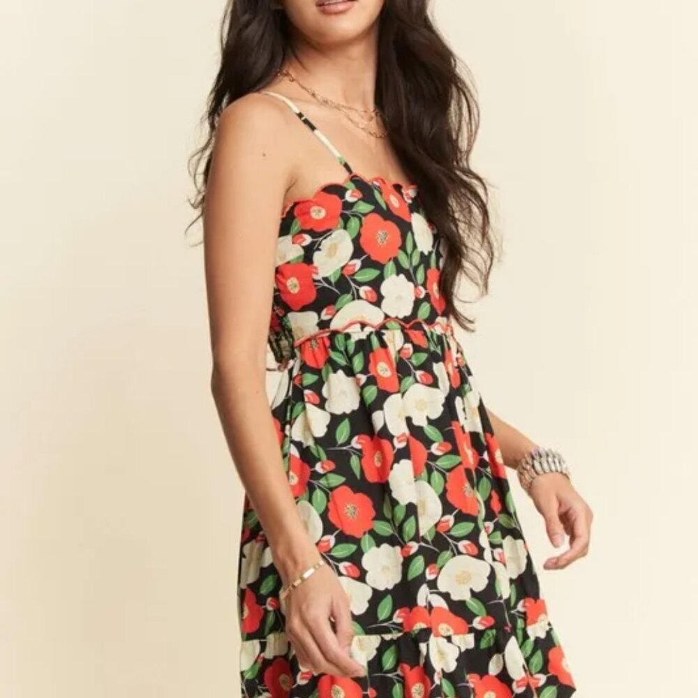 Davi & Dani Floral Scalloped Cutout Back Mini Dress - Picture 7 of 10